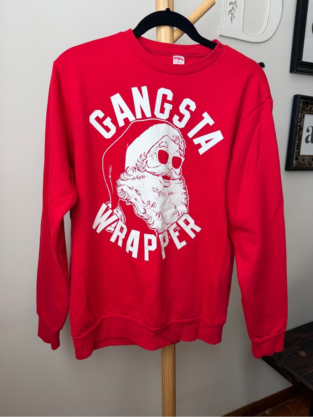 Gangsta Wrapper Funny Christmas Sweatshirt Size Medium Ugly Sweater